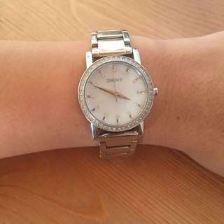(Category: ) located in . Submitted by thesydneywardrobe (Listing ID 52289432, Image 1). Description: .