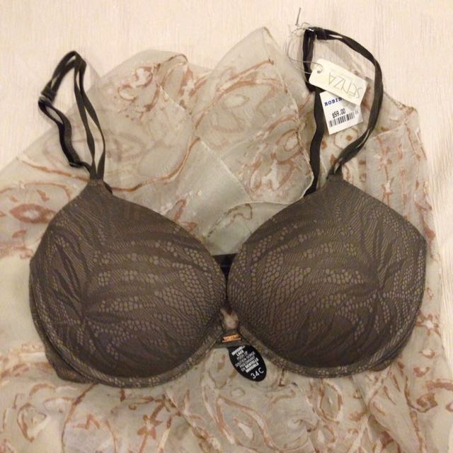 La Senza Bra 32D/34C, Women's Fashion, Undergarments & Loungewear on  Carousell