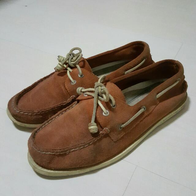 sperry top sider suede