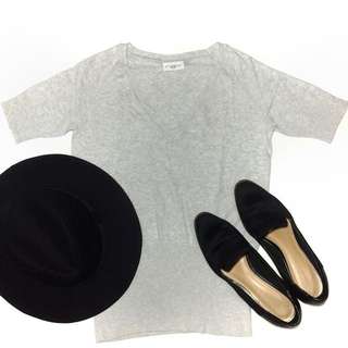 New Look grey v neck knit