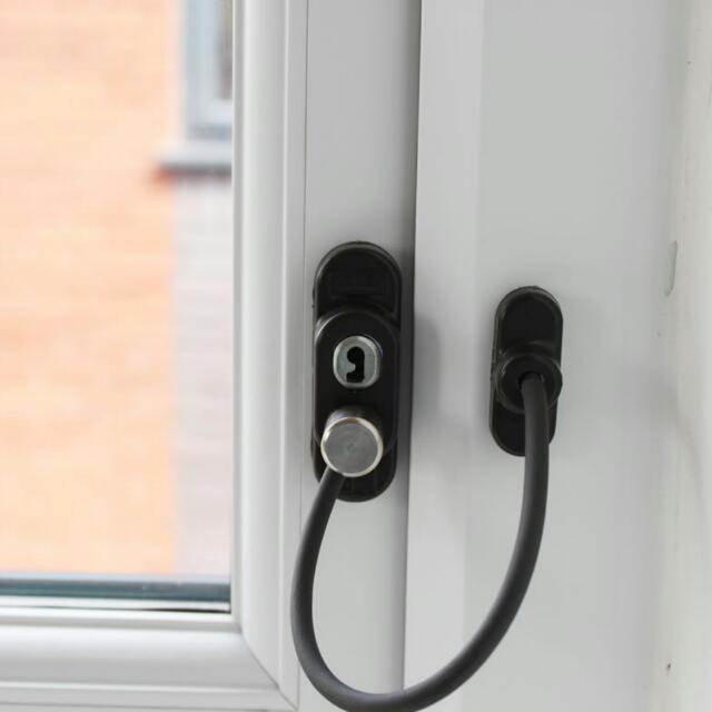 Cable Window Restrictor (Category: Other Home Furniture) located in Singapore. Submitted by johnny_sg60 (Listing ID 52395980, Image 1). Description: .
