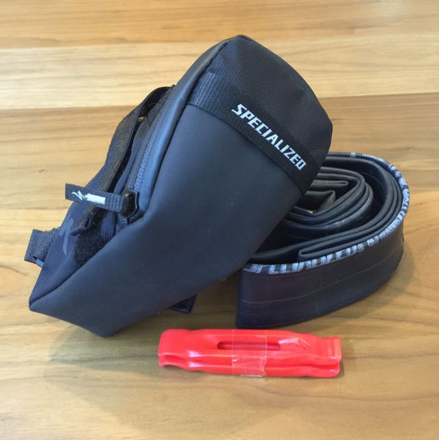 Specialized Bike Pouch, Sports Equipment, Bicycles & Parts, Bicycles on