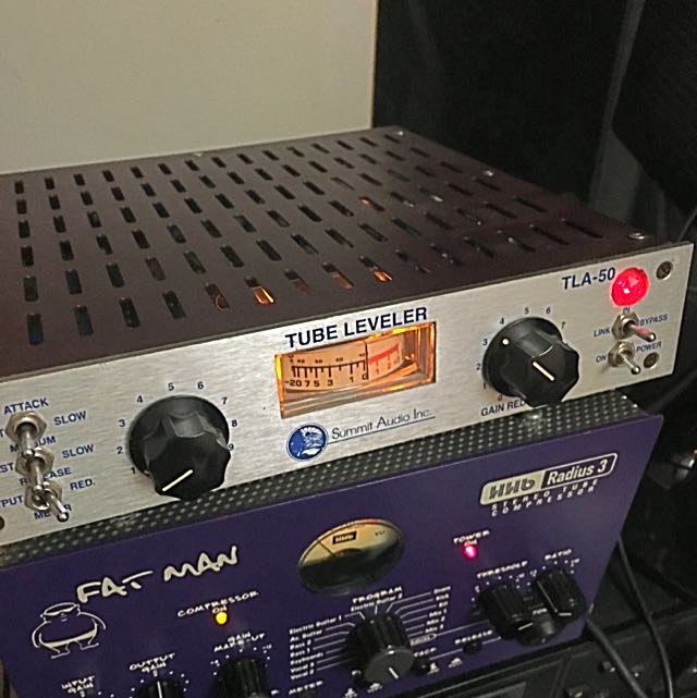 Summit Audio TLA-50 チューブレベリングアンプ Summit Audio TLA-50