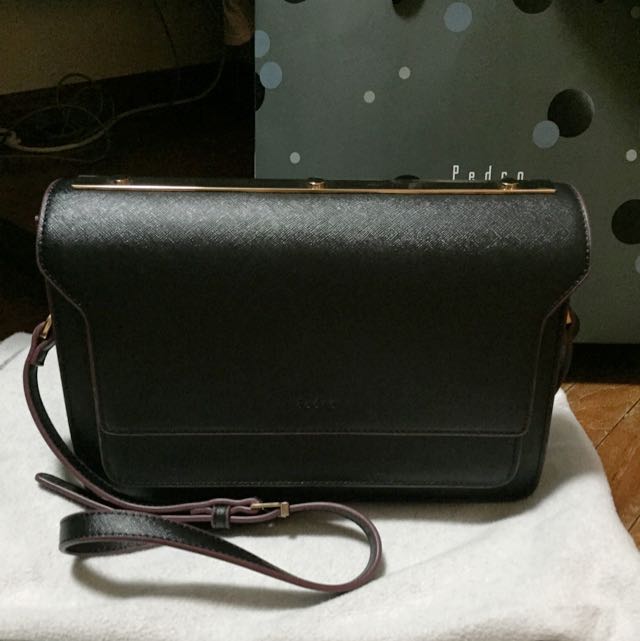 black sling bag singapore