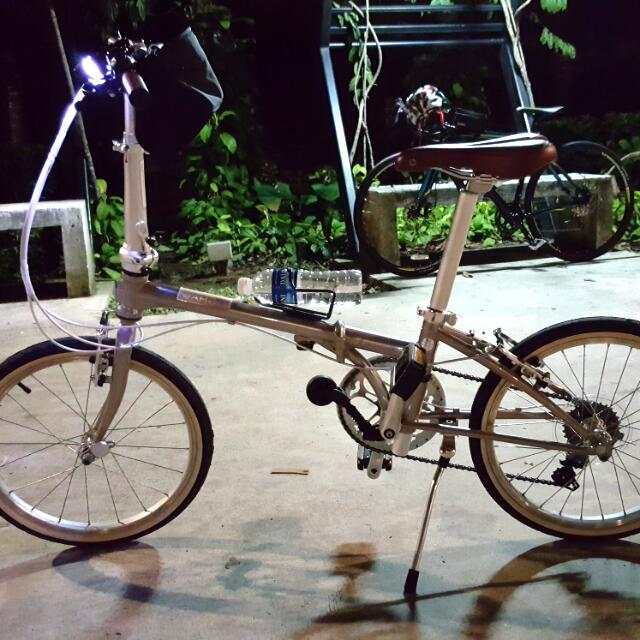 Dahon boardwalk D7 Sports Equipment Bicycles Parts Bicycles