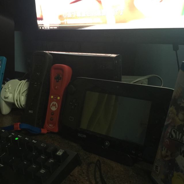 Wii U Console With 2 Nunchuck Game Cube Controller With 6 Games Mario 3d World Super Marion S Bros U Super Smash Bro U Xenoblade X Zelda Windwaker Item Reserved For Collection