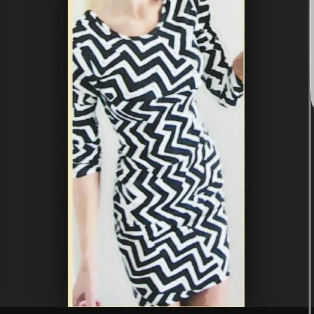 black and white zig zag dress