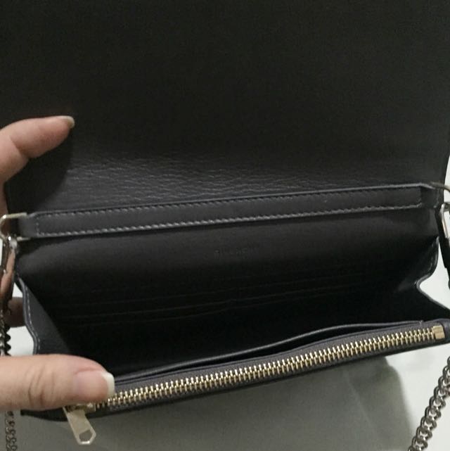 Wallet on hotsell chain givenchy