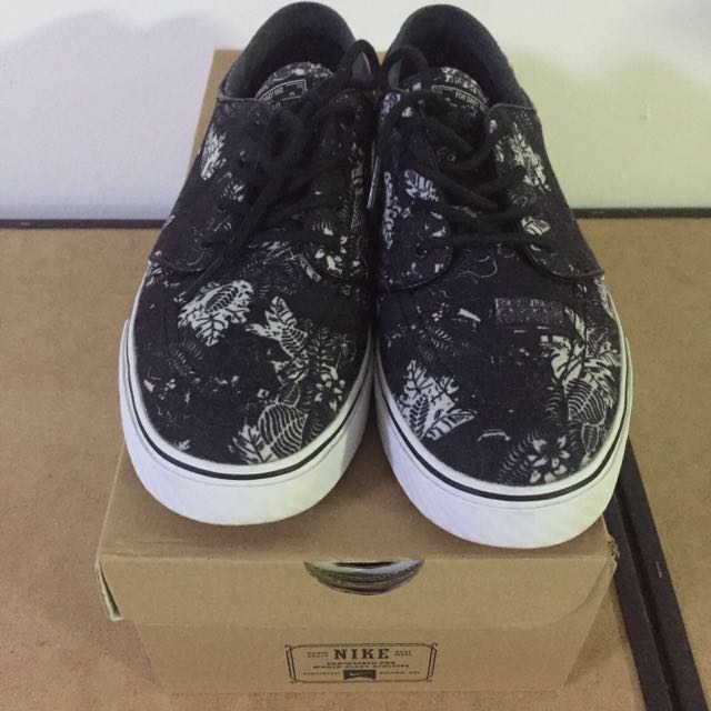 nike sb zoom stefan janoski black floral sail