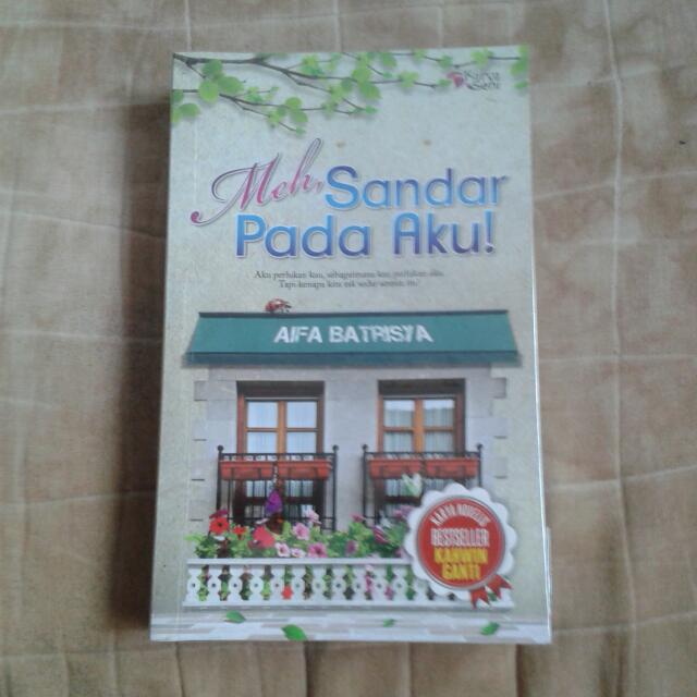 Malay Novel Meh Sandar Pada Aku Books Stationery On Carousell
