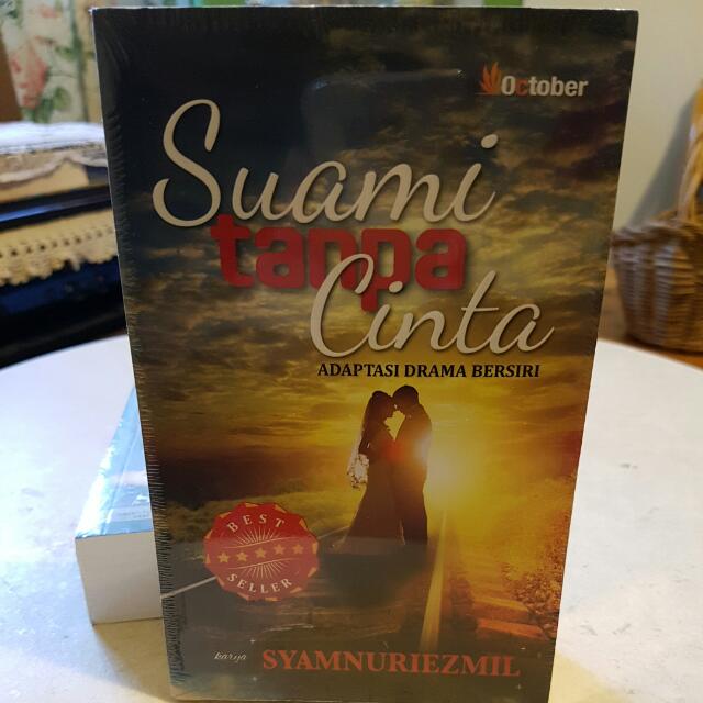 Suami Tanpa Cinta Books Stationery On Carousell