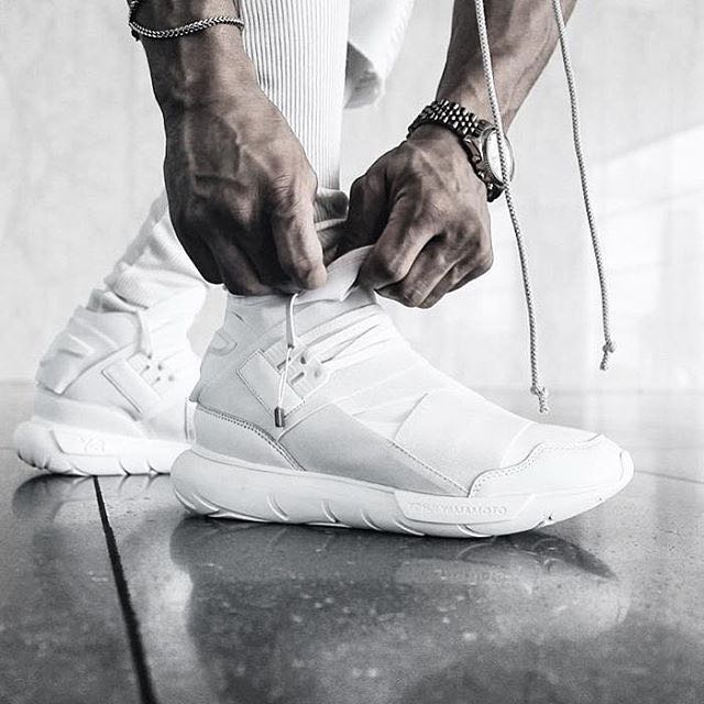 Adidas Y 3 Qasa Triple White Authentic Women s Fashion Footwear Sneakers on Carousell