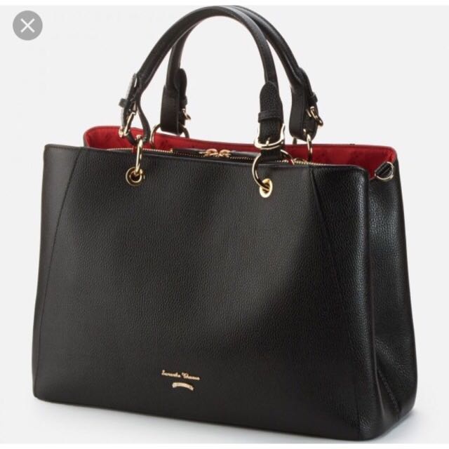 Samantha on sale thavasa handbags