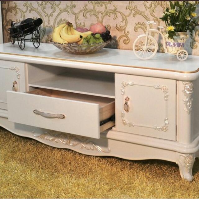 Victorian Style TV Console, Furniture & Home Living, Furniture, TV