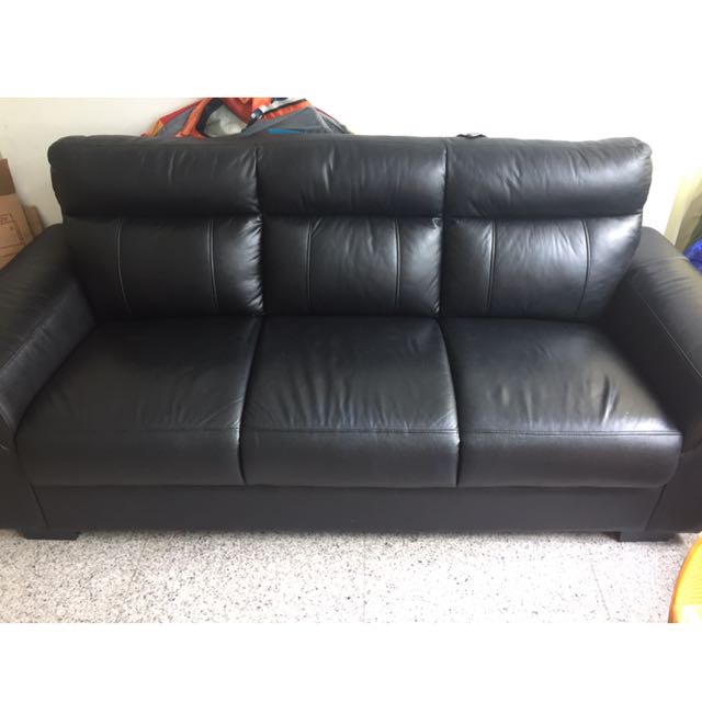 Black Leather Sofa And Loveseat Furniture On Carou Black Leather Sofa And Loveseat, Black Leather Sofa And Loveseat