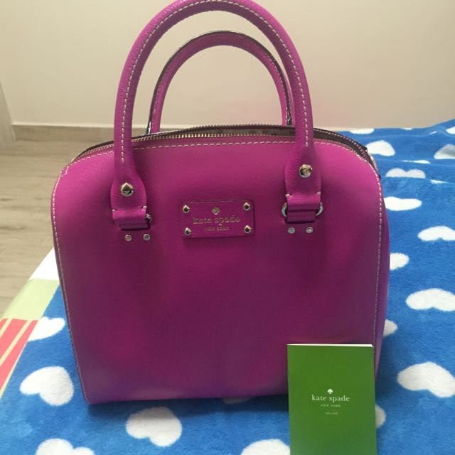 Alessa large sales pebbled leather satchel