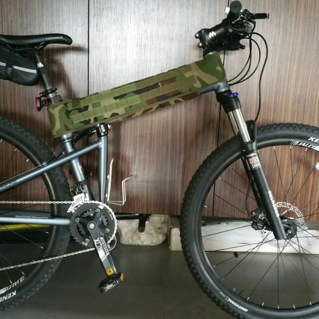 Montague Paratrooper HIGHLINE 2016
