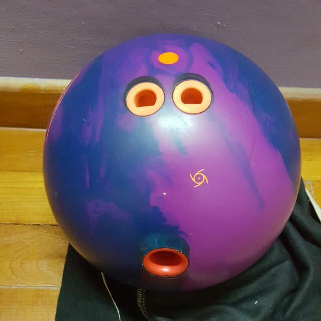 Storm Tropical Heat Bowling Ball 15pds, Sports Equipment, Sports