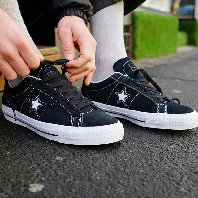 one star hairy suede converse