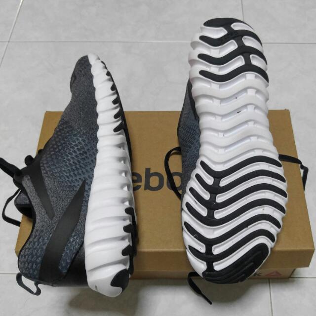 Reebok 2024 twistform blaze