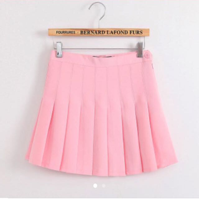 [PENDING] baby pink tennis skirt, Women's Fashion, Bottoms, Skirts on ...