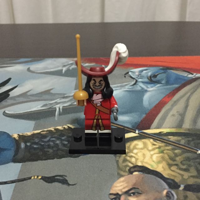 Lego Disney MiniFigure Captain Hook & Peter Pan