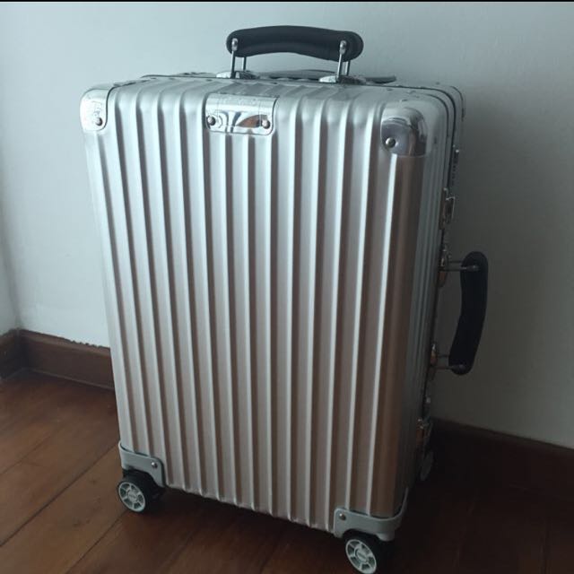 rimowa cabin multiwheel