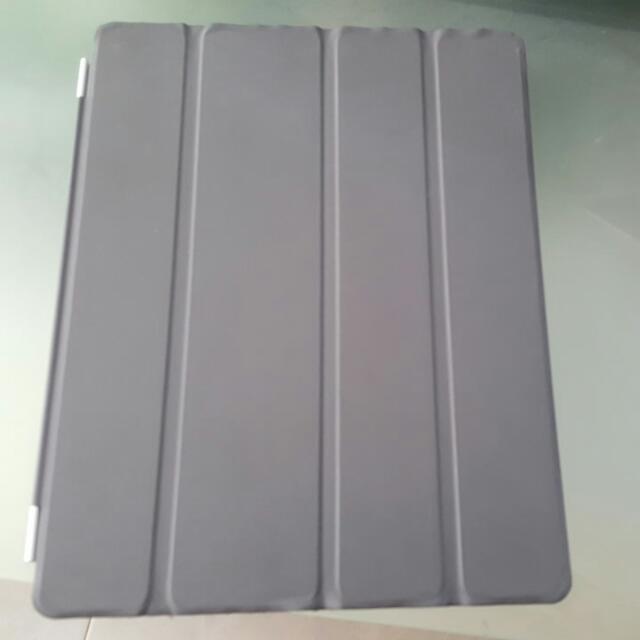 Ipad 2 (Category: Cables & Adaptors) located in Singapore. Submitted by ethanxav (Listing ID 53739035, Image 2). Description: .