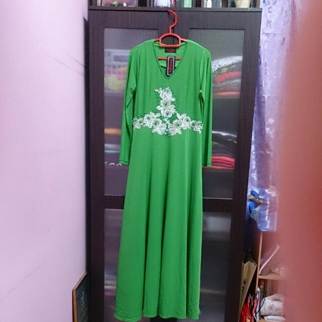 Jubah Empire Cut