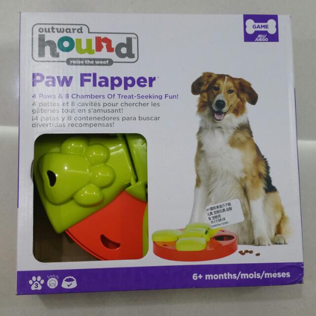 Paw flapper outlet