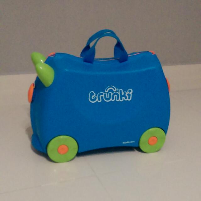 trunki luggage sale
