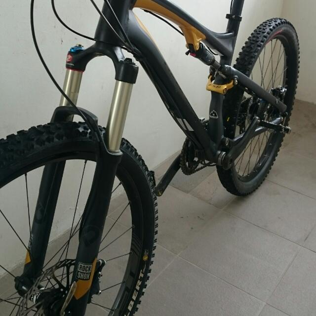 Specialized epic expert clearance evo 2011