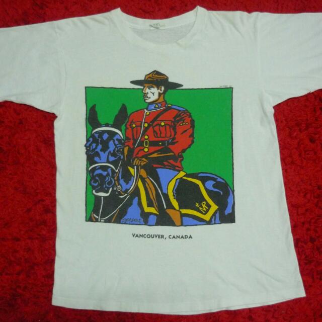 Vintage T Shirt 90s RCMP Royal Canadian Mounted Police T Shirt