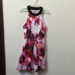 歐美 洋裝 派對 短洋裝 削肩 紅花渲染 #百元全新女裝
