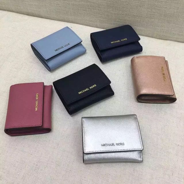 michael kors short wallet