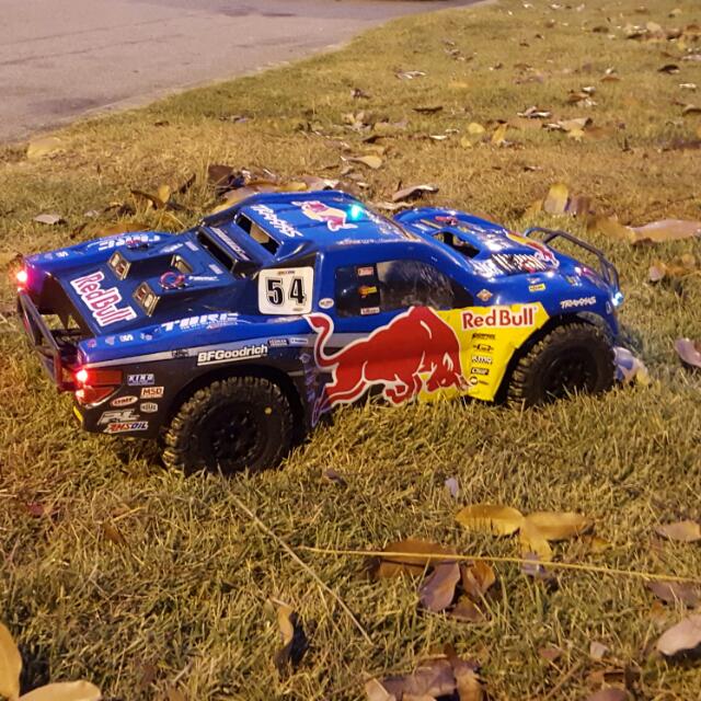 Traxxas slash red bull hot sale body