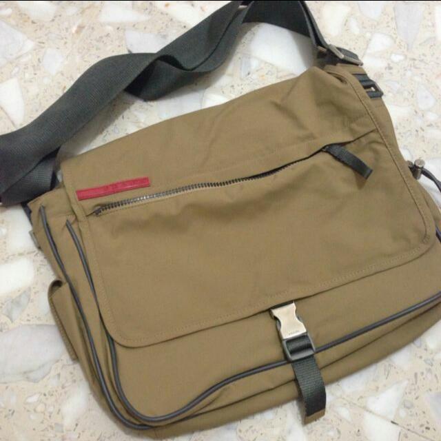 prada sport bag
