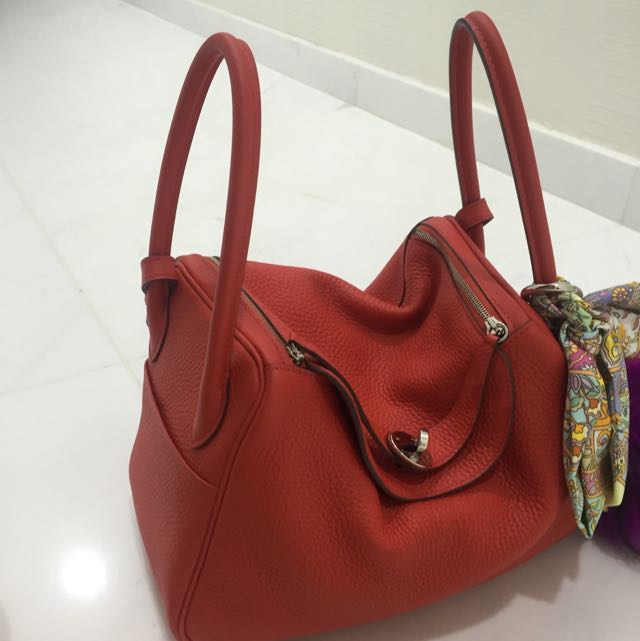 Hermes Lindy 26 Tomato Red, Luxury, Bags & Wallets on Carousell