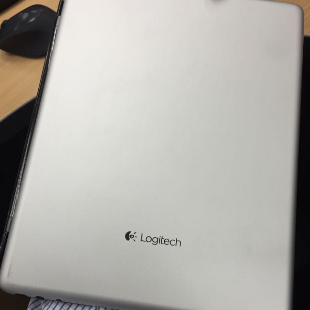 Logitech Bluetooth Keyboard, Computers & Tech, Parts & Accessories