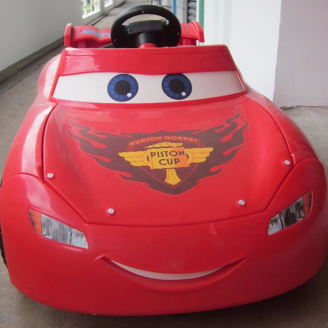 Power Wheels Lightning McQueen, Hobbies & Toys, Toys & Games on Carousell