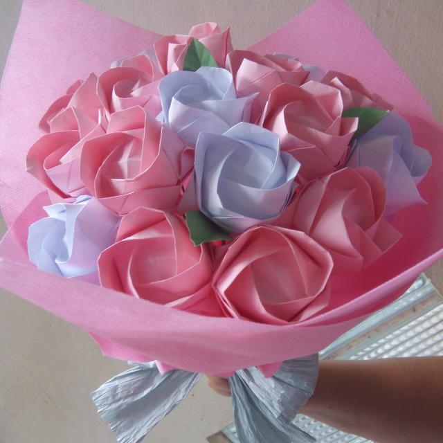 Buket Bunga Mawar Origami Desain Kerajinan Tangan Di Carousell