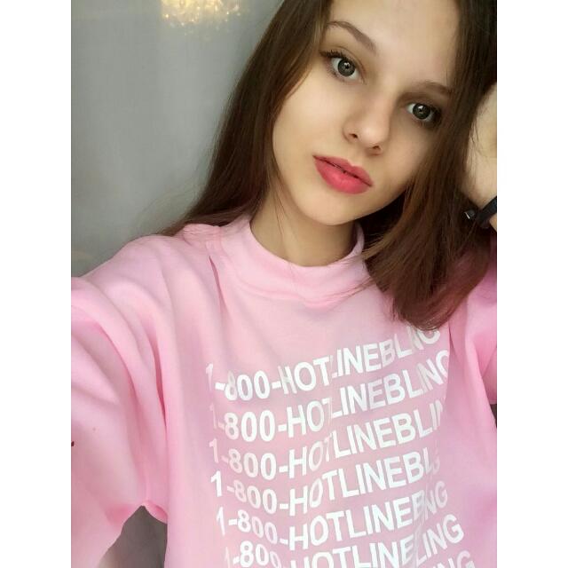 Hotline bling sweater 2025