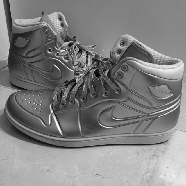 Jordan 1 top anodized silver