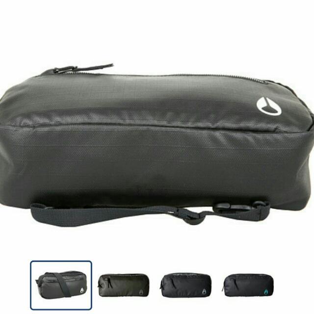 Nixon Fountain Sling Pack Men s Fashion Bags Sling Bags on Carousell
