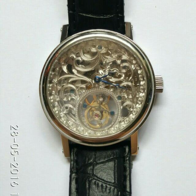 Minorva tourbillon outlet