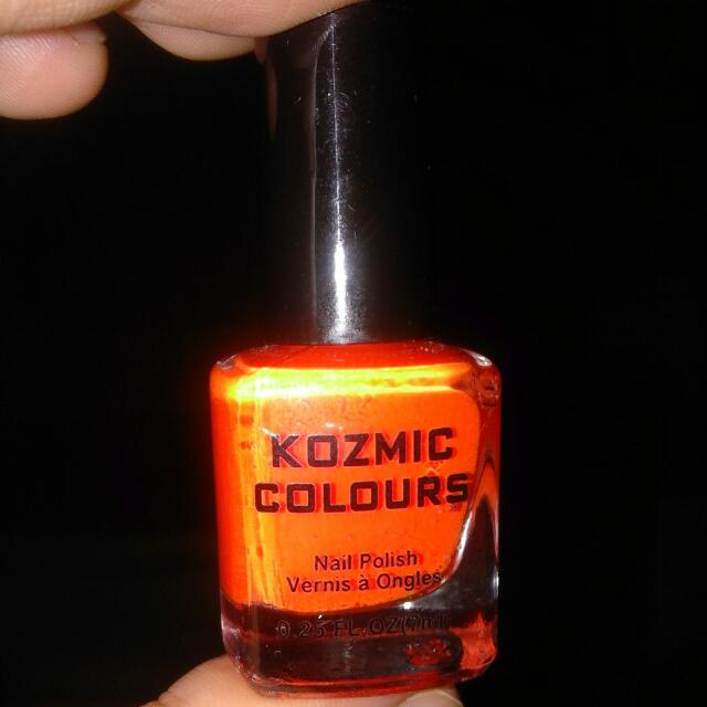 Nail Polish Kozmic Colours, Kesehatan & Kecantikan di Carousell