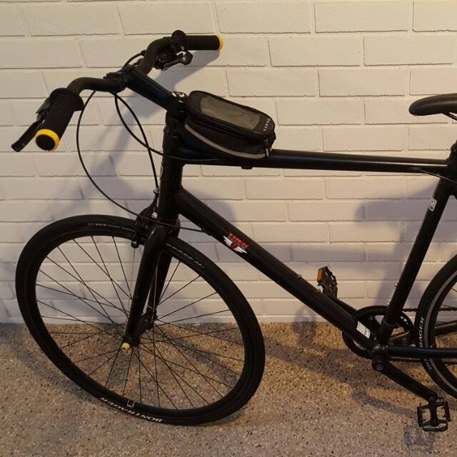 Trek District 9 Bicycle 60cm Sports Equipment Bicycles Parts