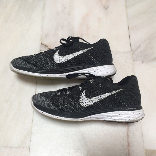 Nike flyknit hot sale lunar oreo