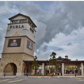 Johor premium outlet For Sale Bags Wallets Carousell Singapore