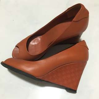 gucci shoes